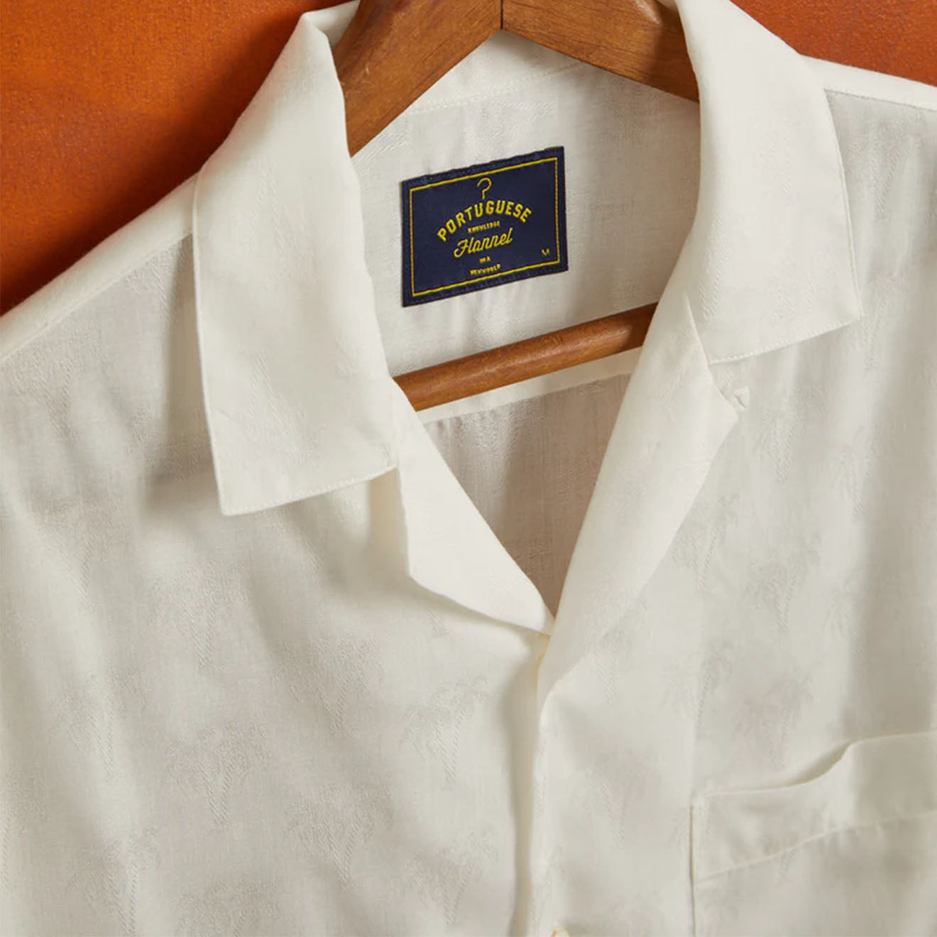 Portuguese Flannel S/S Camp Shirt Modal Jacquard Palm Tree White - The Sporting Lodge