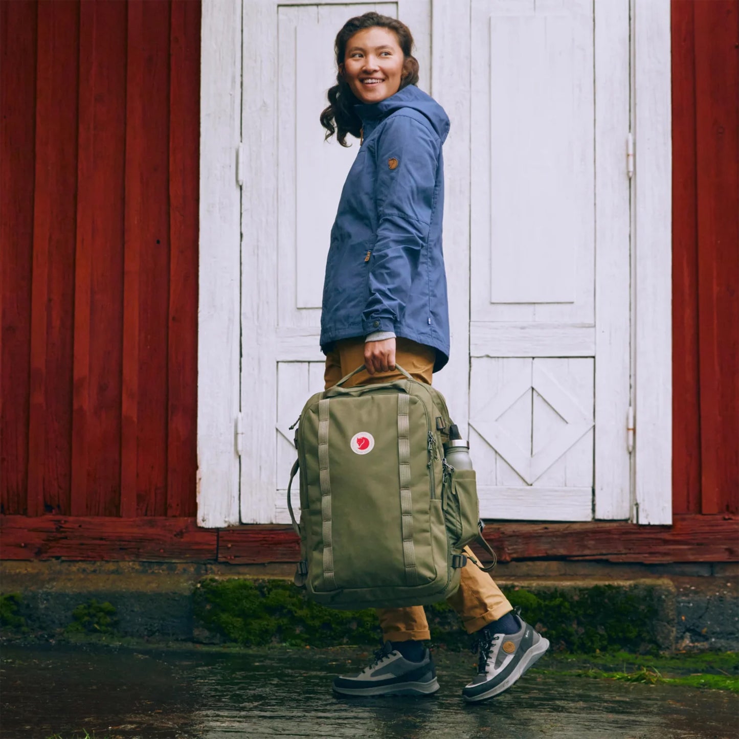 Fjallraven Farden Carry On Pack Green - The Sporting Lodge