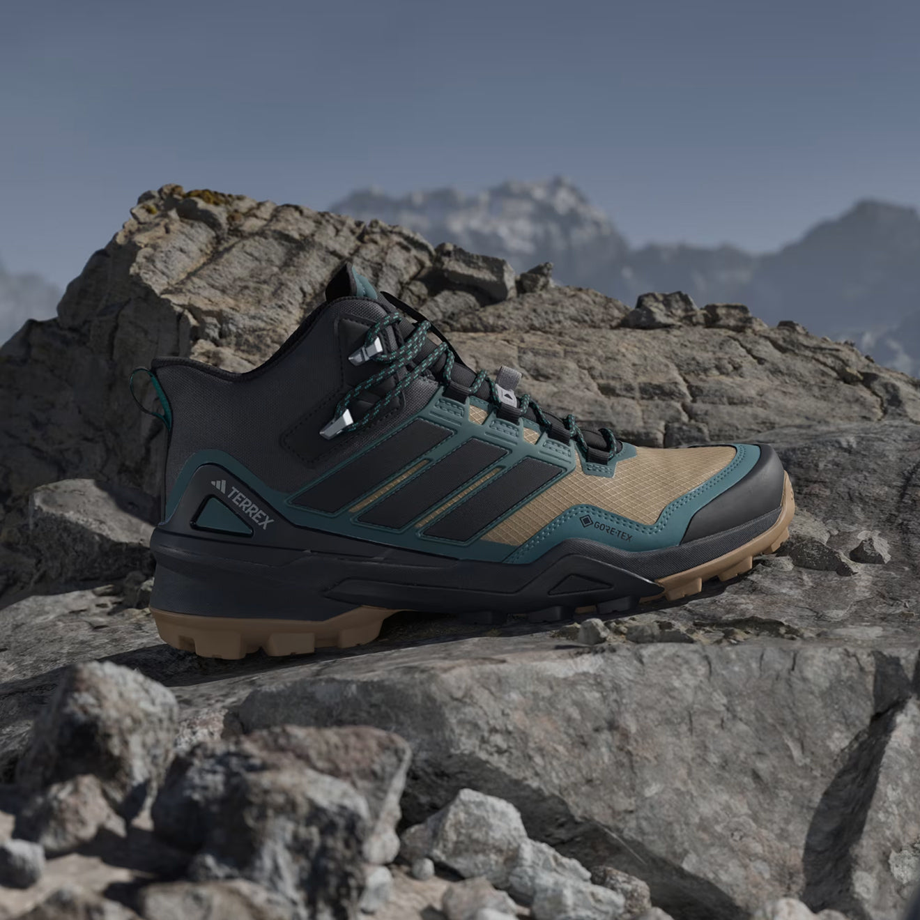 Adidas Terrex Skychaser Mid GORE-TEX Hiking Shoes Cardboard / Core Black / Preloved Teal
