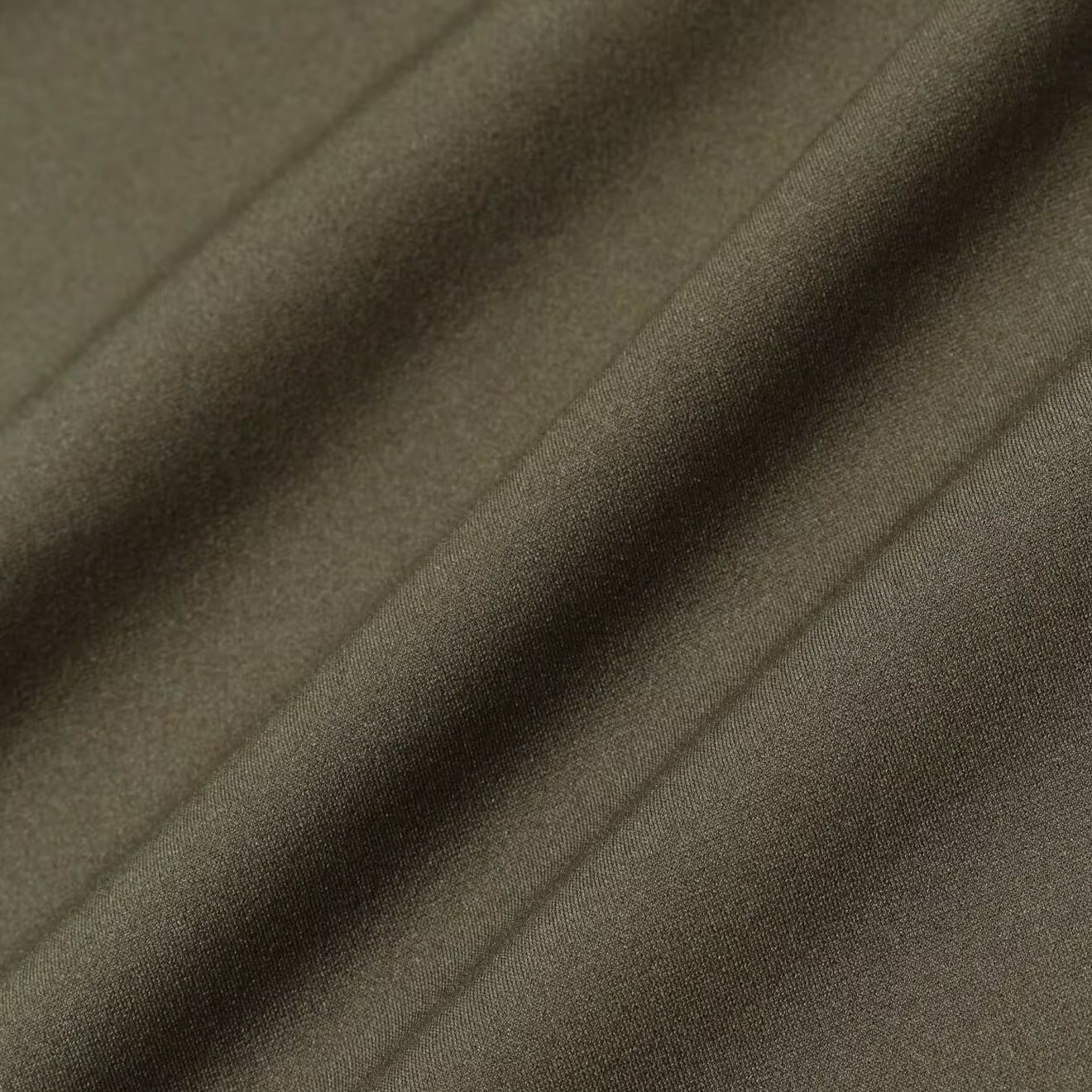 And Wander Hybrid Warm Pocket Hoodie Dark Green - The Sporting Lodge