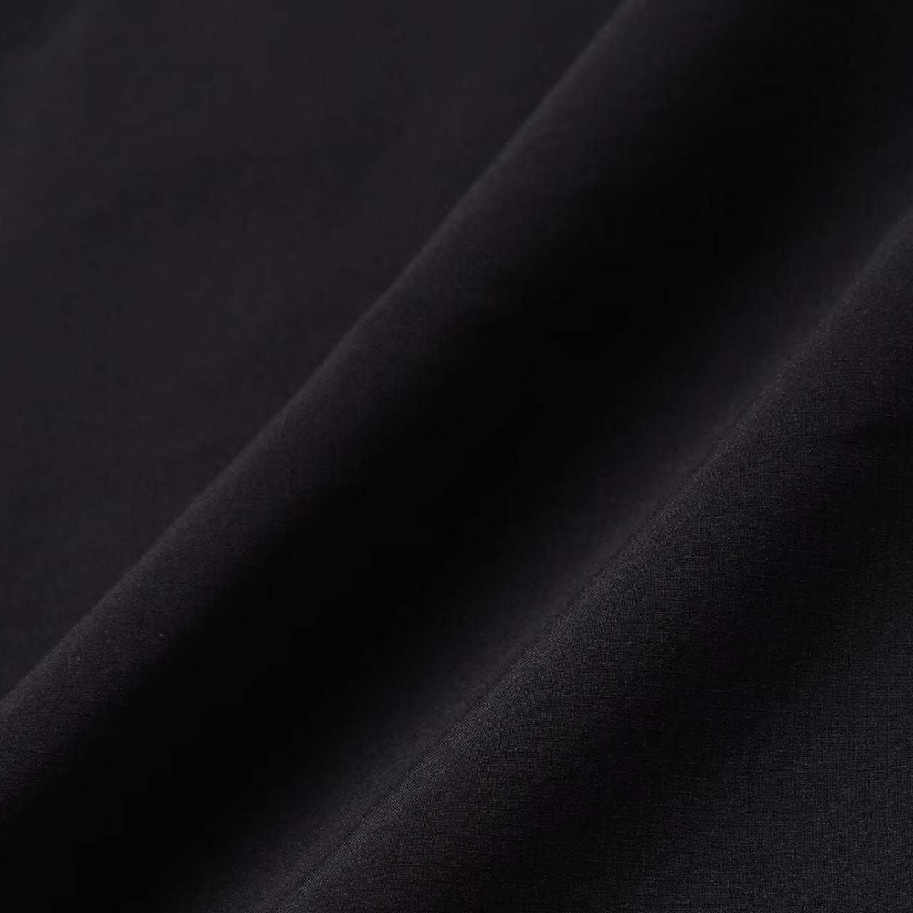 And Wander Pertex Shield Rain Jacket Black - The Sporting Lodge