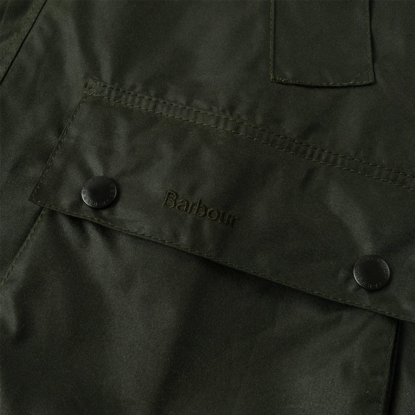Barbour Bedale Wax Jacket Archive Olive sleeve and seam detail with waxed fabric finish