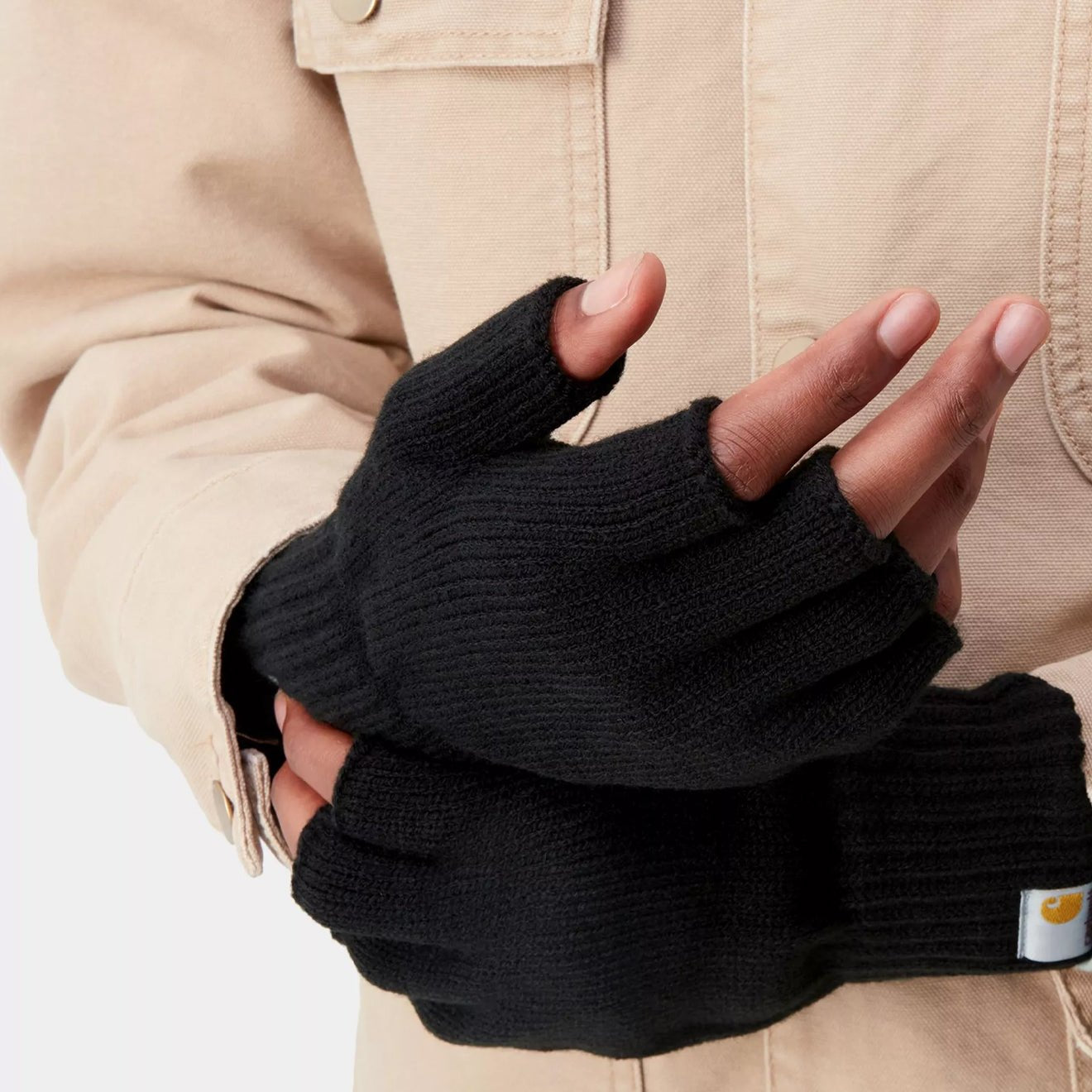Carhartt WIP Carhartt Mitten Black - The Sporting Lodge