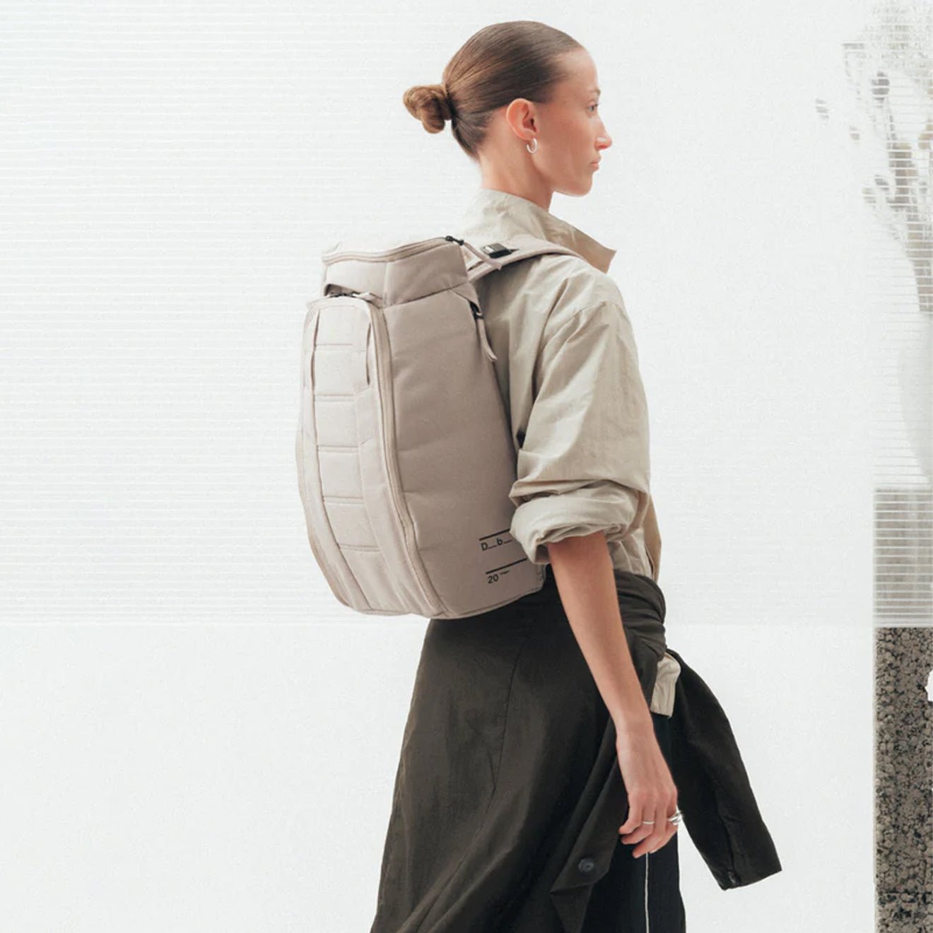 DB Hugger Backpack 20L Fogbow Beige