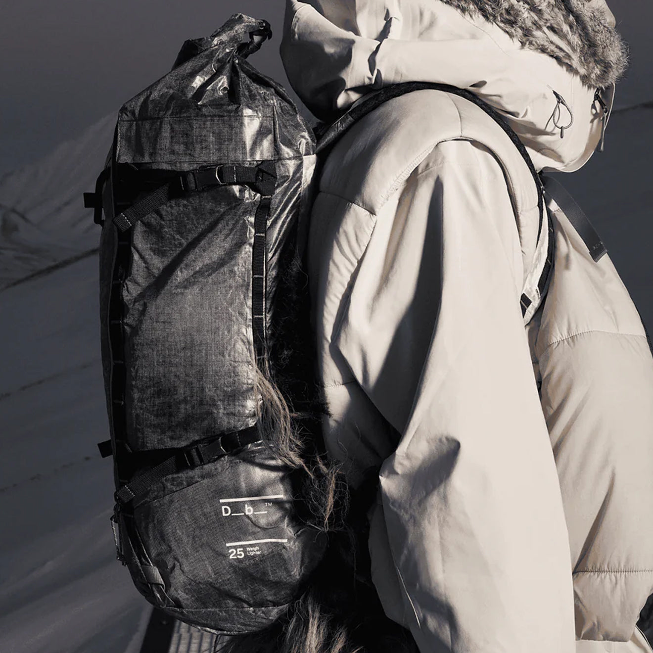 DB Weigh Lighter Backpack 25L Aurora