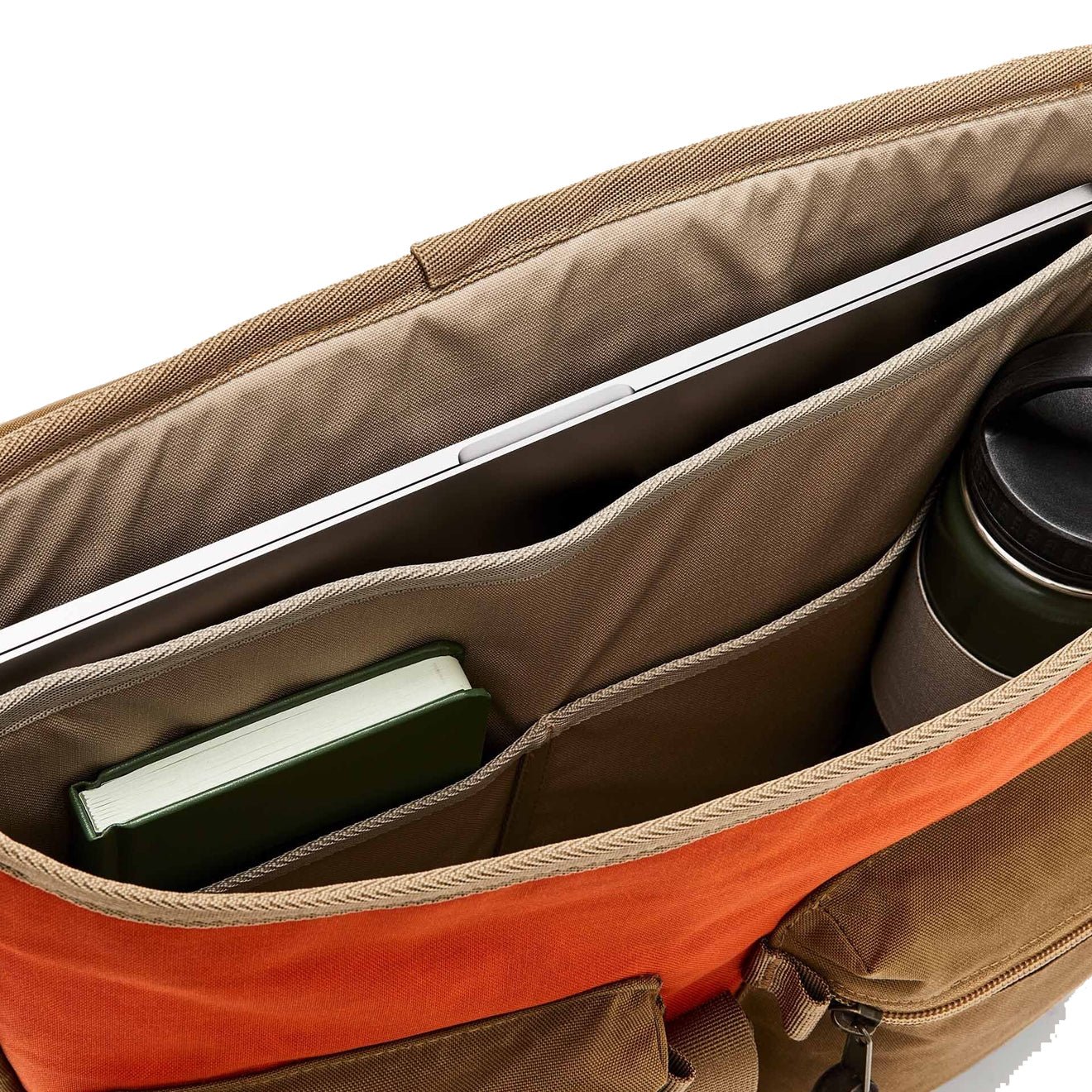 Filson Surveyor Messenger Bag Dark Tan / Flame - The Sporting Lodge