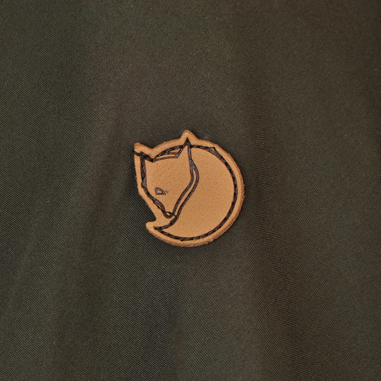Fjallraven Luhkka Cape Dark Olive - The Sporting Lodge