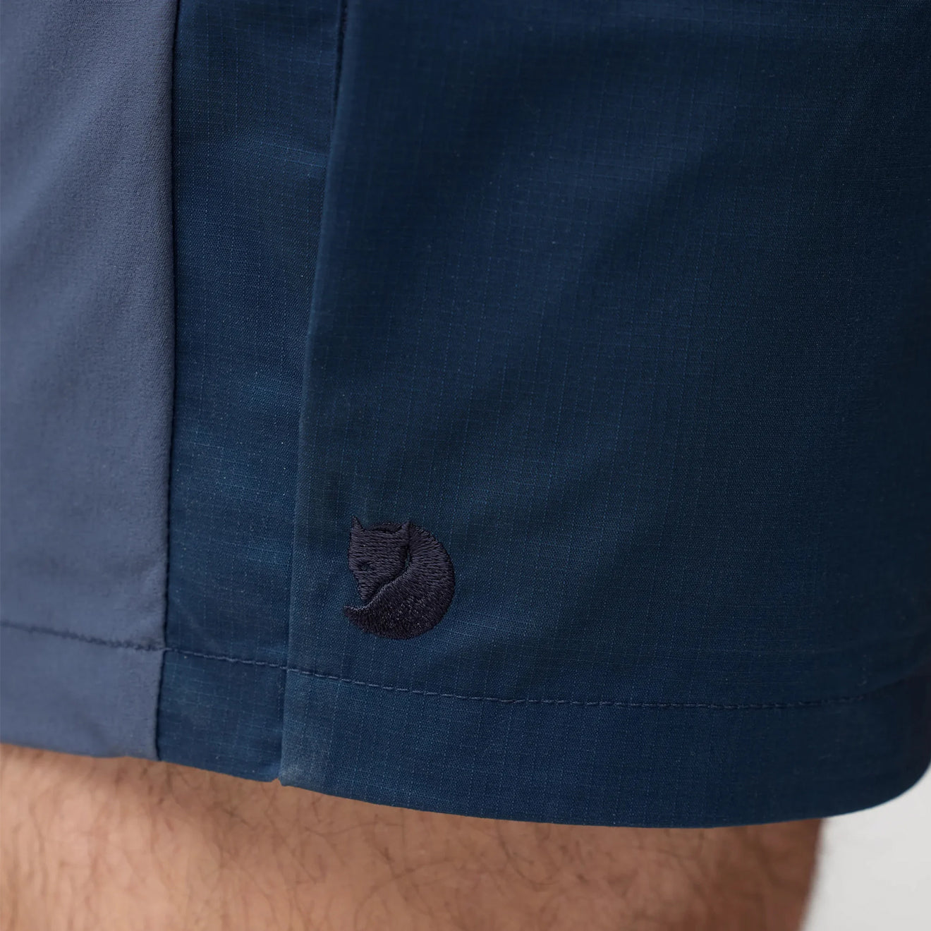 Fjallraven Abisko Hybrid Trail Shorts Navy - The Sporting Lodge