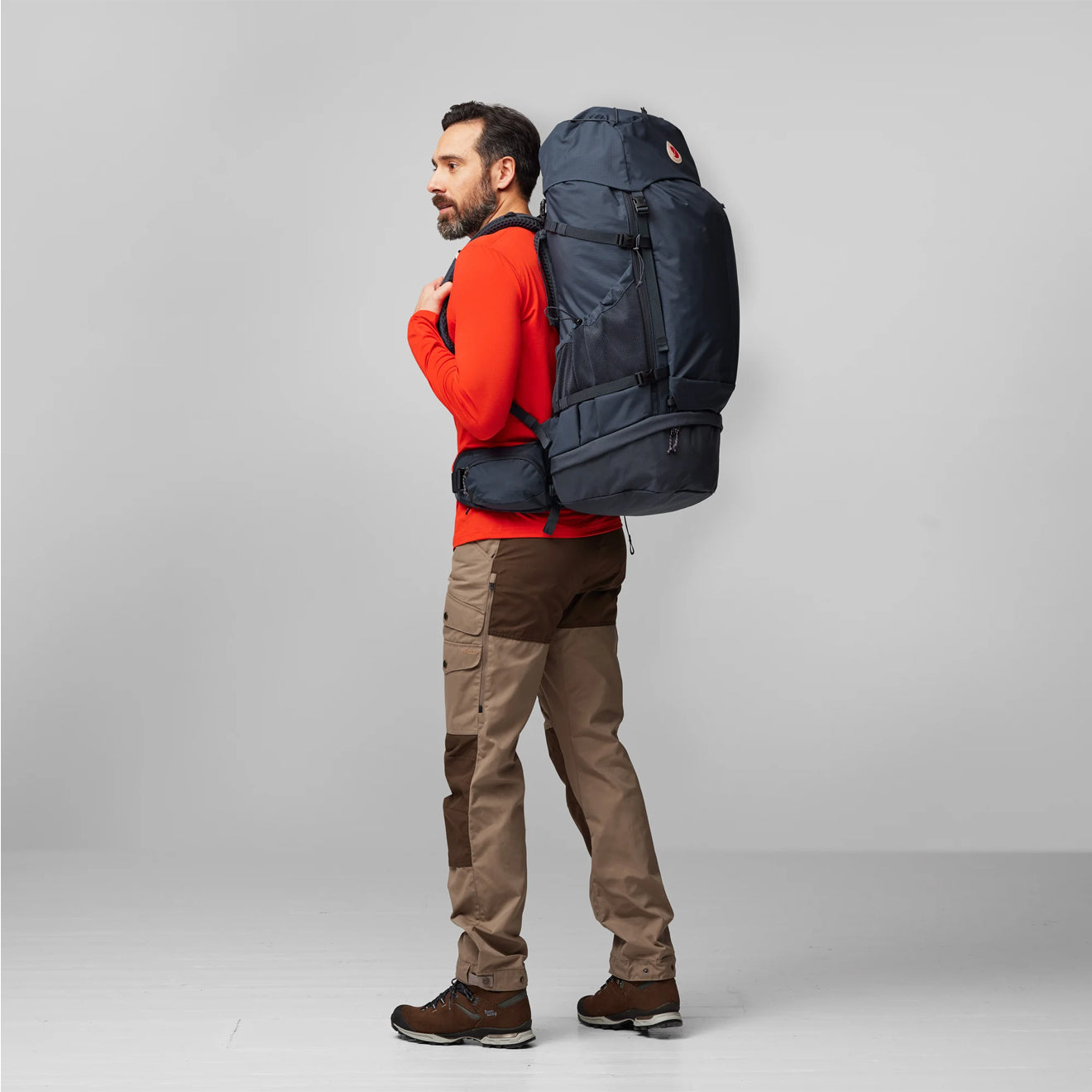 Fjallraven Abisko Trek 65 M/L Navy - The Sporting Lodge