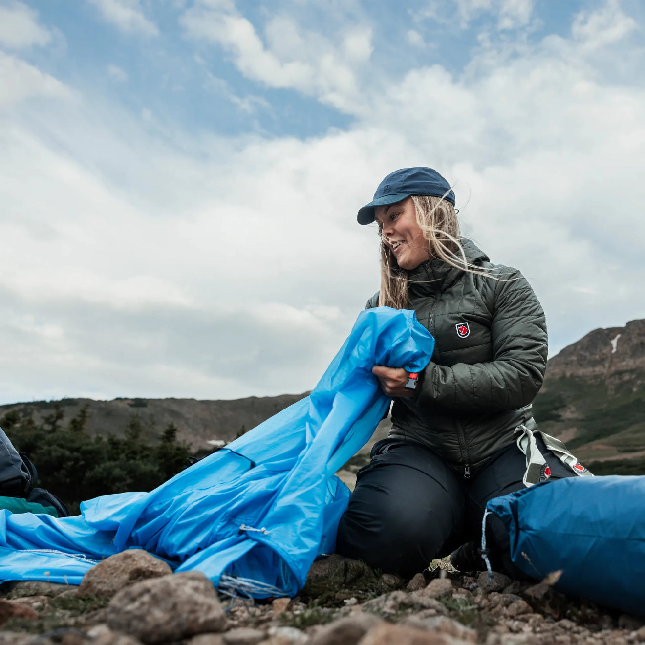 Fjallraven Abisko Trekking Cap Dark Navy - The Sporting Lodge