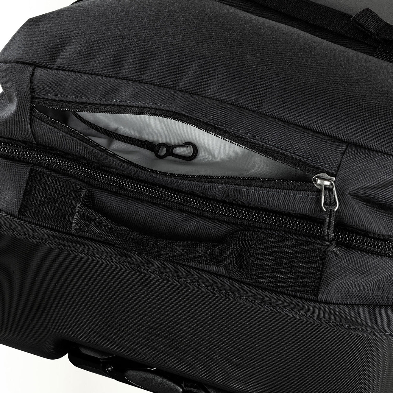 Fjallraven Farden Roller 75 Coal Black - The Sporting Lodge