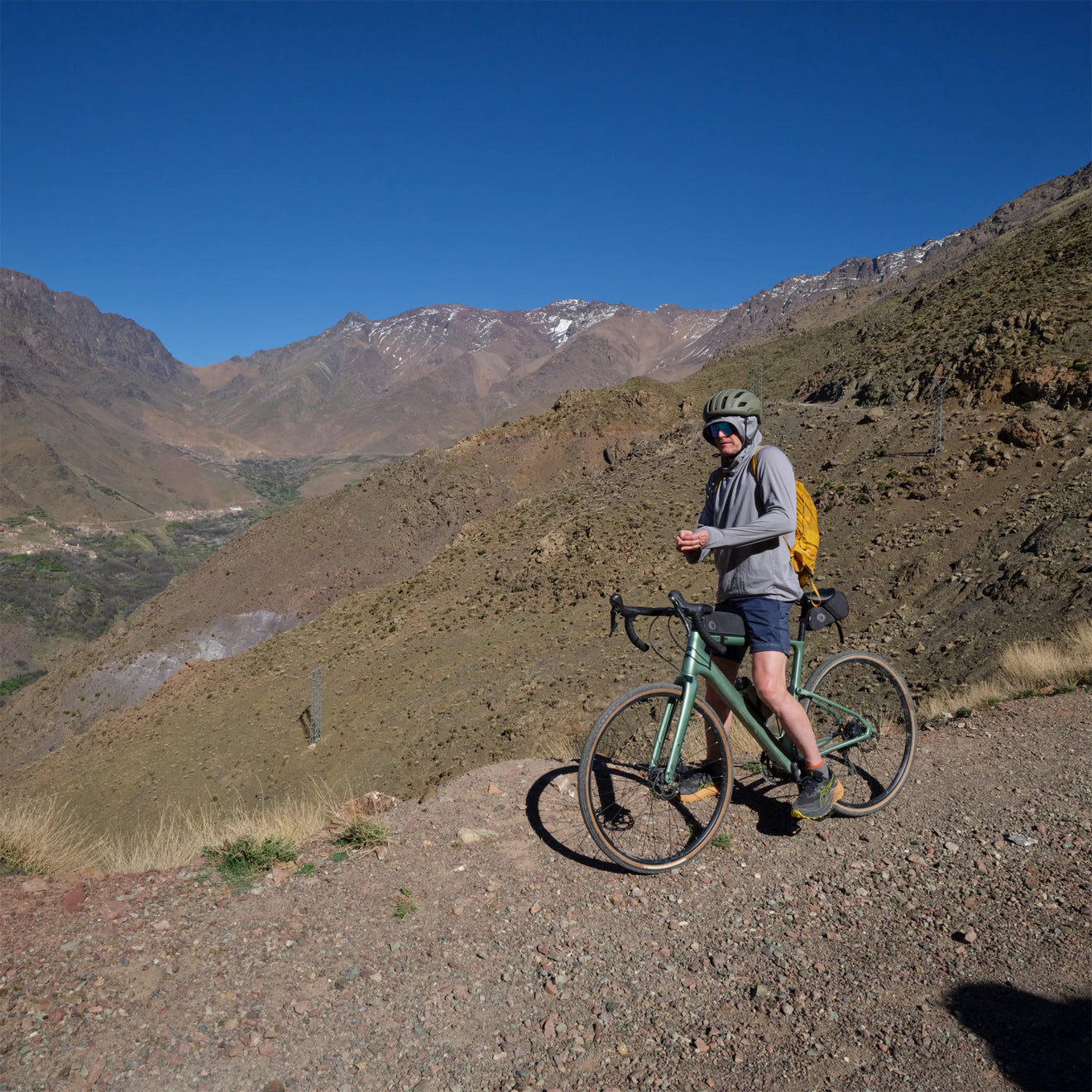 Fjallraven Hoja Hybrid Shorts Navy - The Sporting Lodge