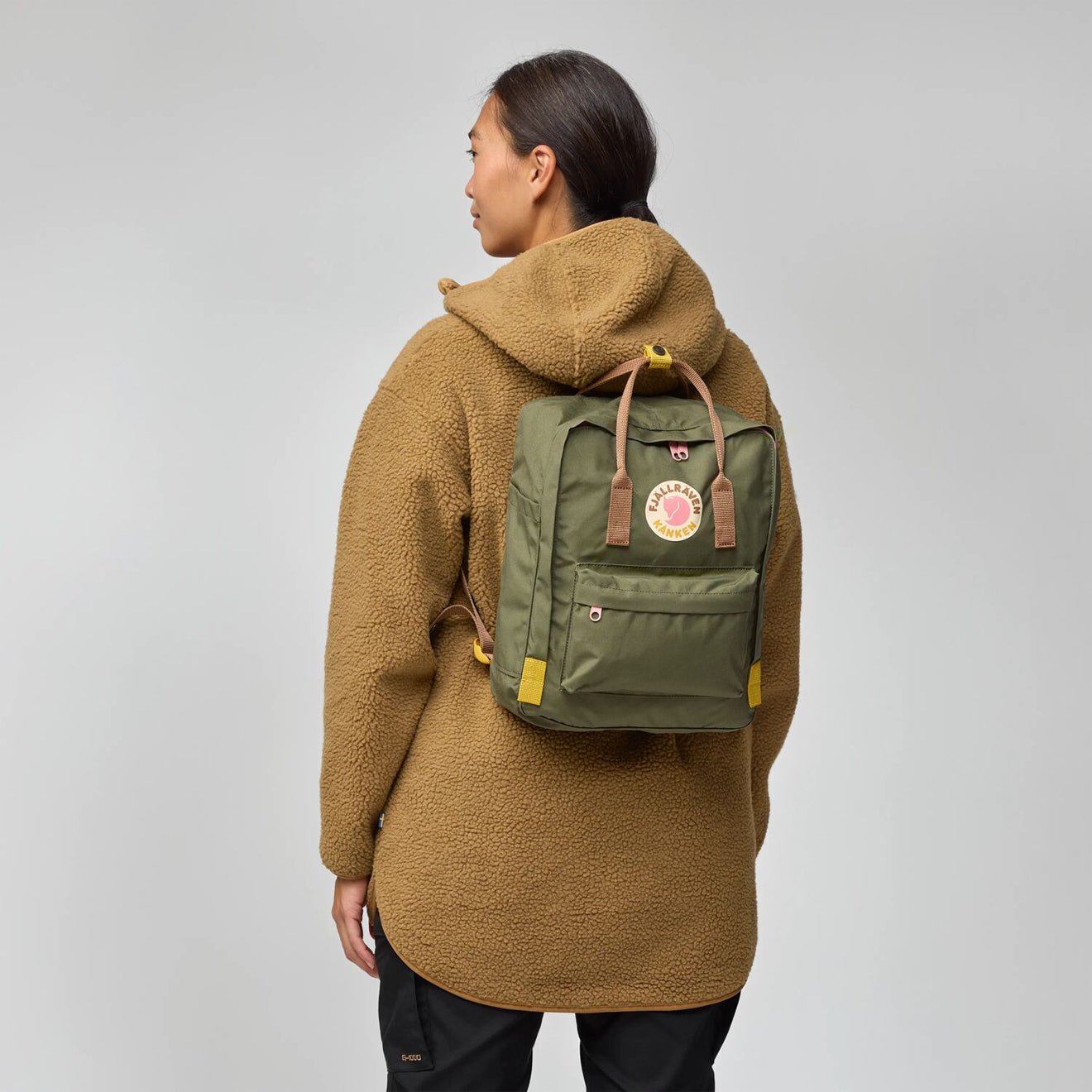 Fjallraven Kanken Koncept Backpack Super Grey / Green - The Sporting Lodge