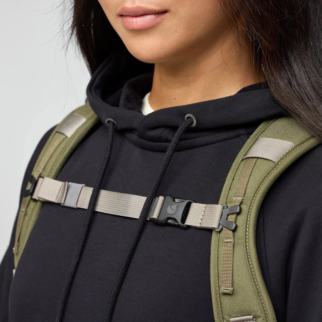 Fjallraven Vardag Foldsack 25 Green / Clay - The Sporting Lodge
