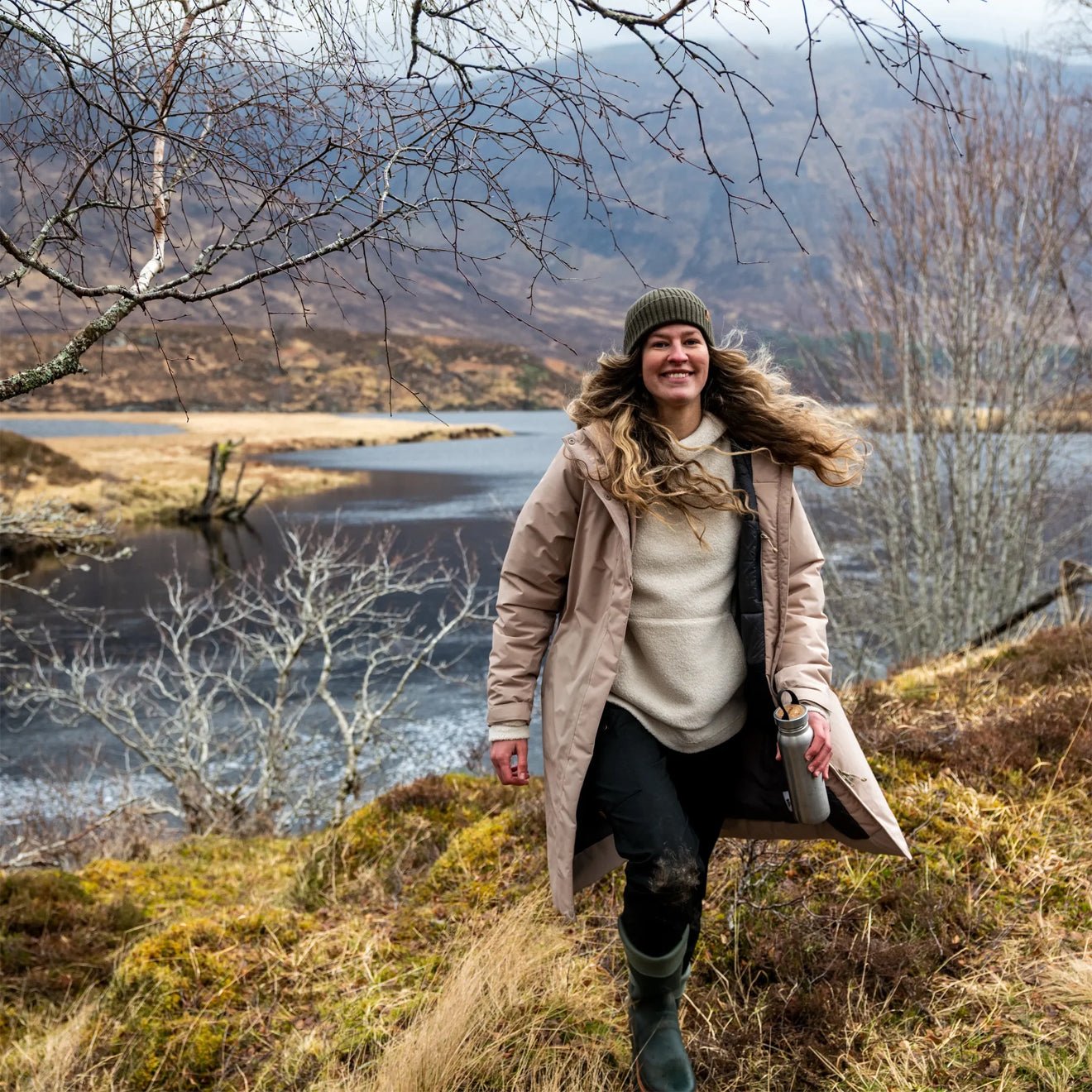 Fjallraven Womens HC Hydratic Padded Parka Laurel Green - The Sporting Lodge