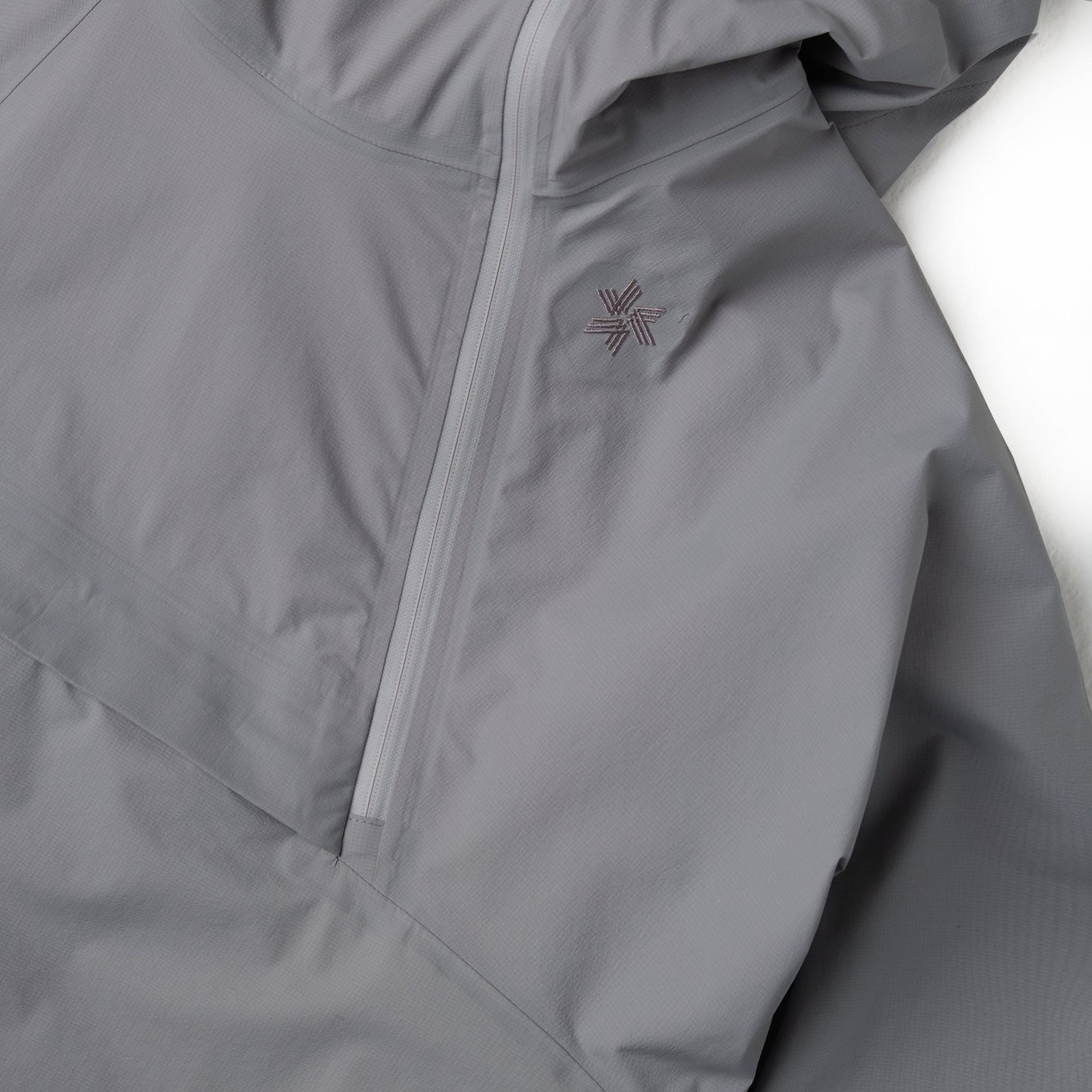Goldwin PERTEX SHIELD AIR Mountaineering Pullover Snow Gray - The Sporting Lodge