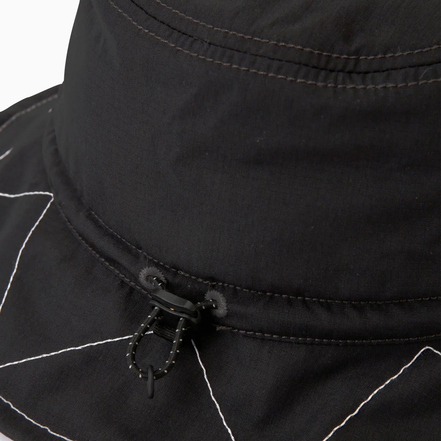 Gramicci x And Wander Zigzag Stitch Hat Black
