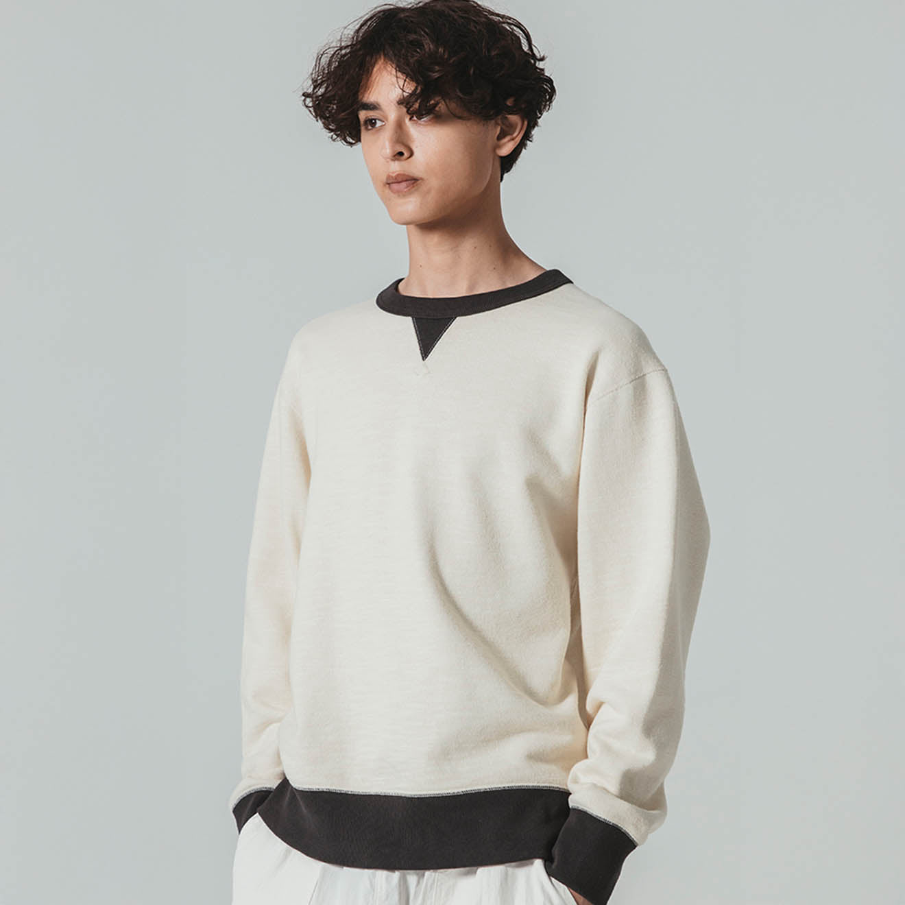 Jackman GG Sweat Crewneck Ivory / Ink Black