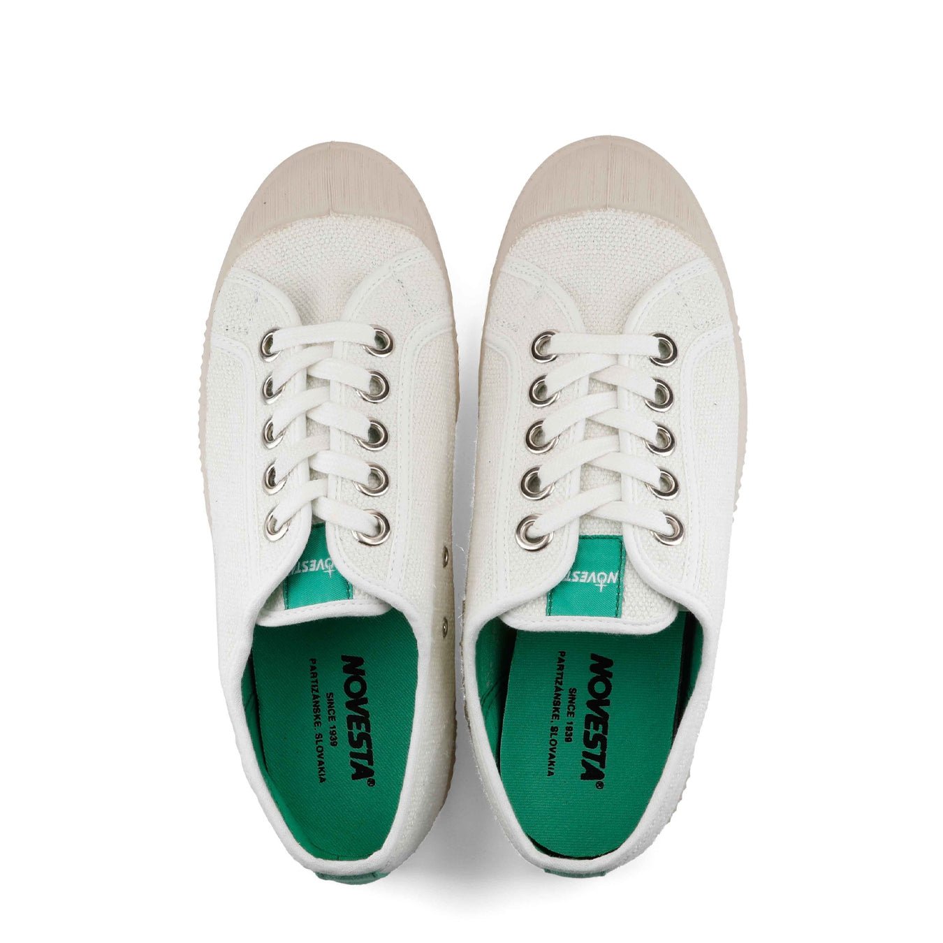 Novesta Star Master Trainer Hemp White - The Sporting Lodge
