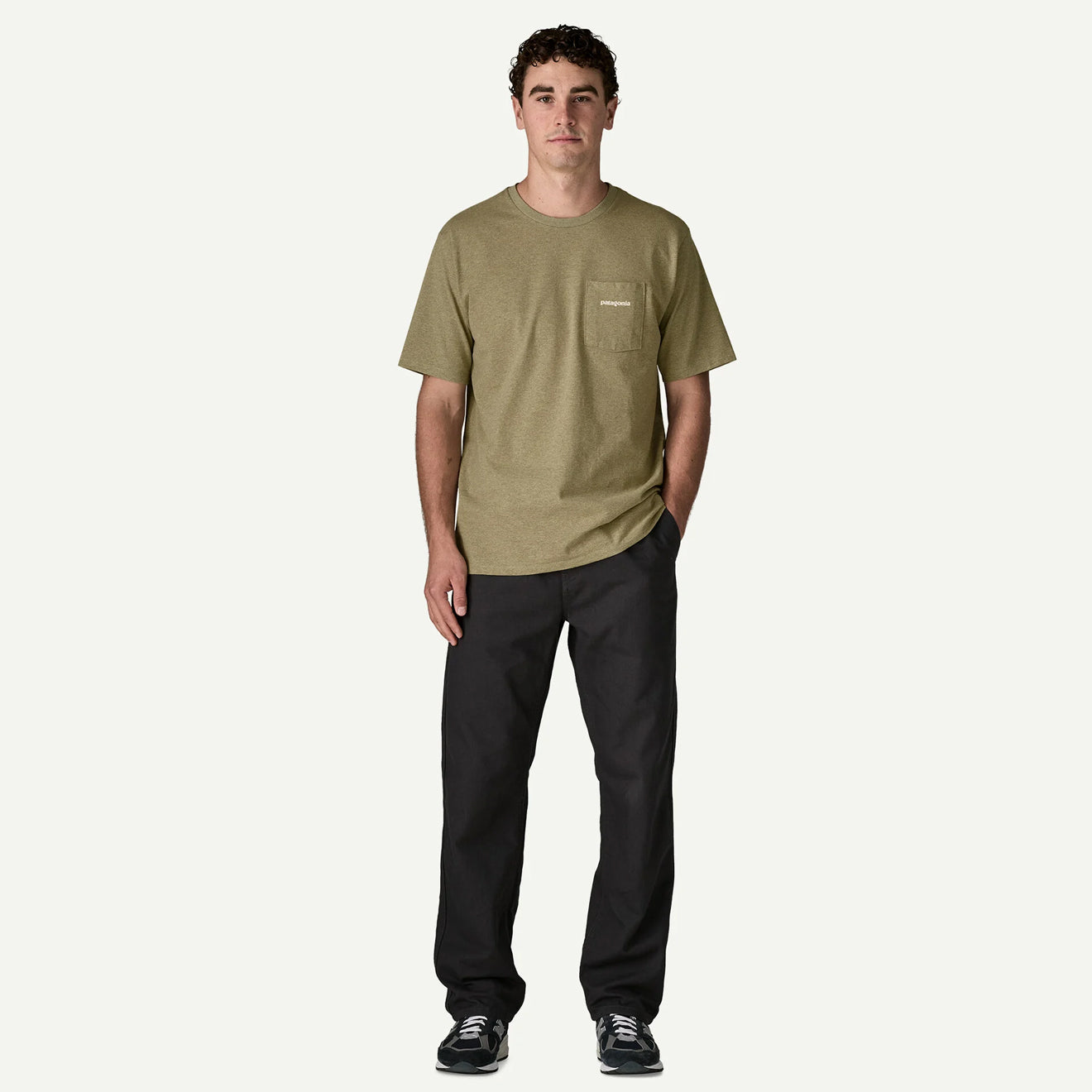 Patagonia Boardshort Logo Pocket Responsibili-Tee Gumtree Green