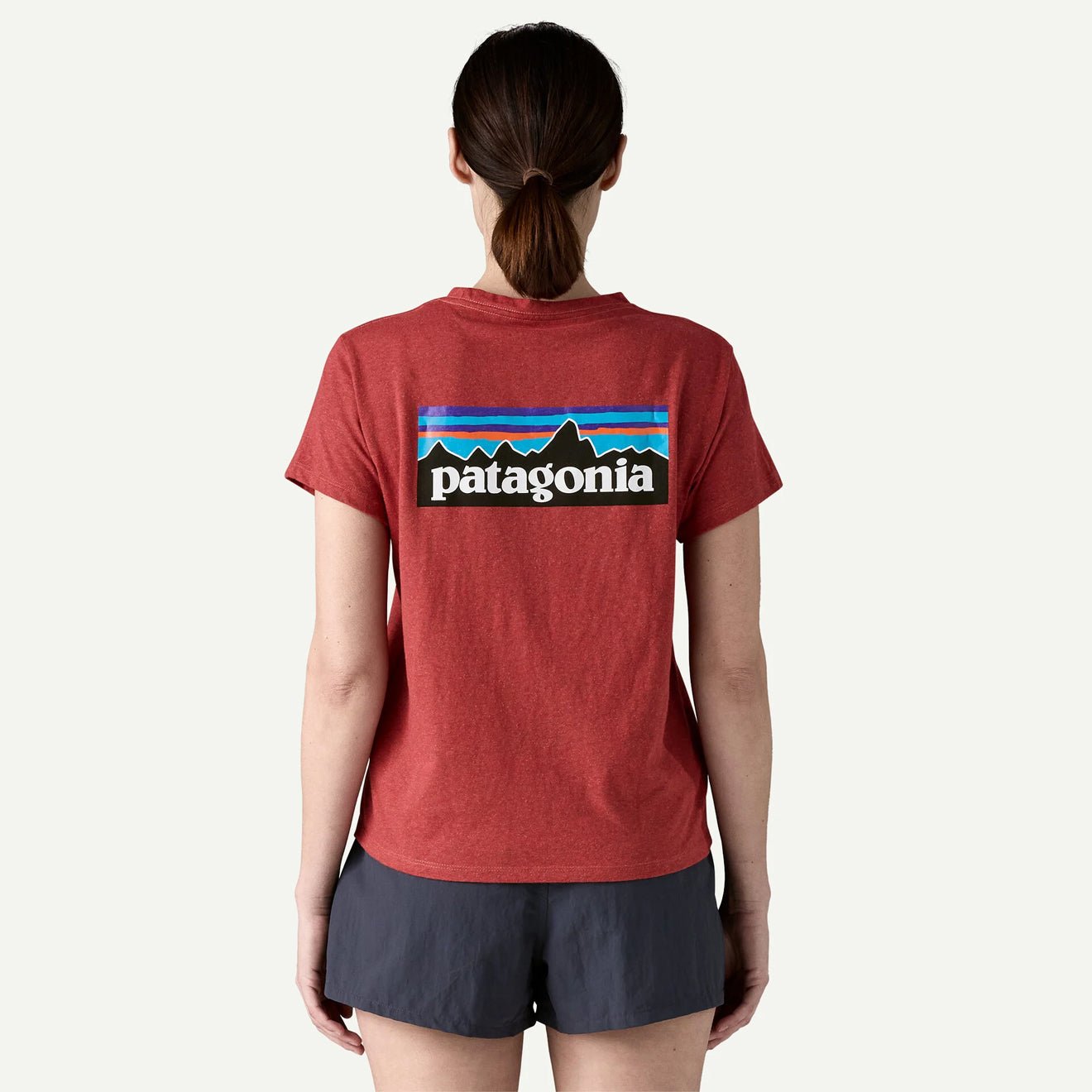 Patagonia Womens P-6 Logo Responsibili-Tee Potters Red - The Sporting Lodge
