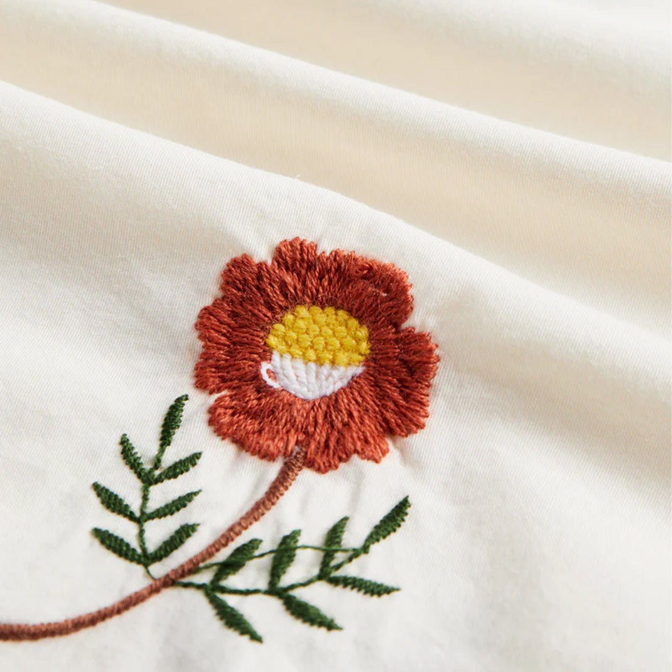 Portuguese Flannel Embroidery Flowers S/S shirt White / Multi - The Sporting Lodge