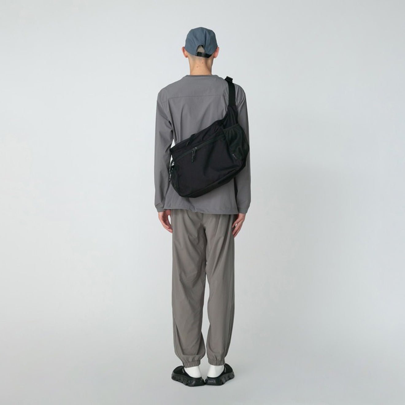 Snow Peak Everyday Use Middle Shoulder Bag Black - The Sporting Lodge