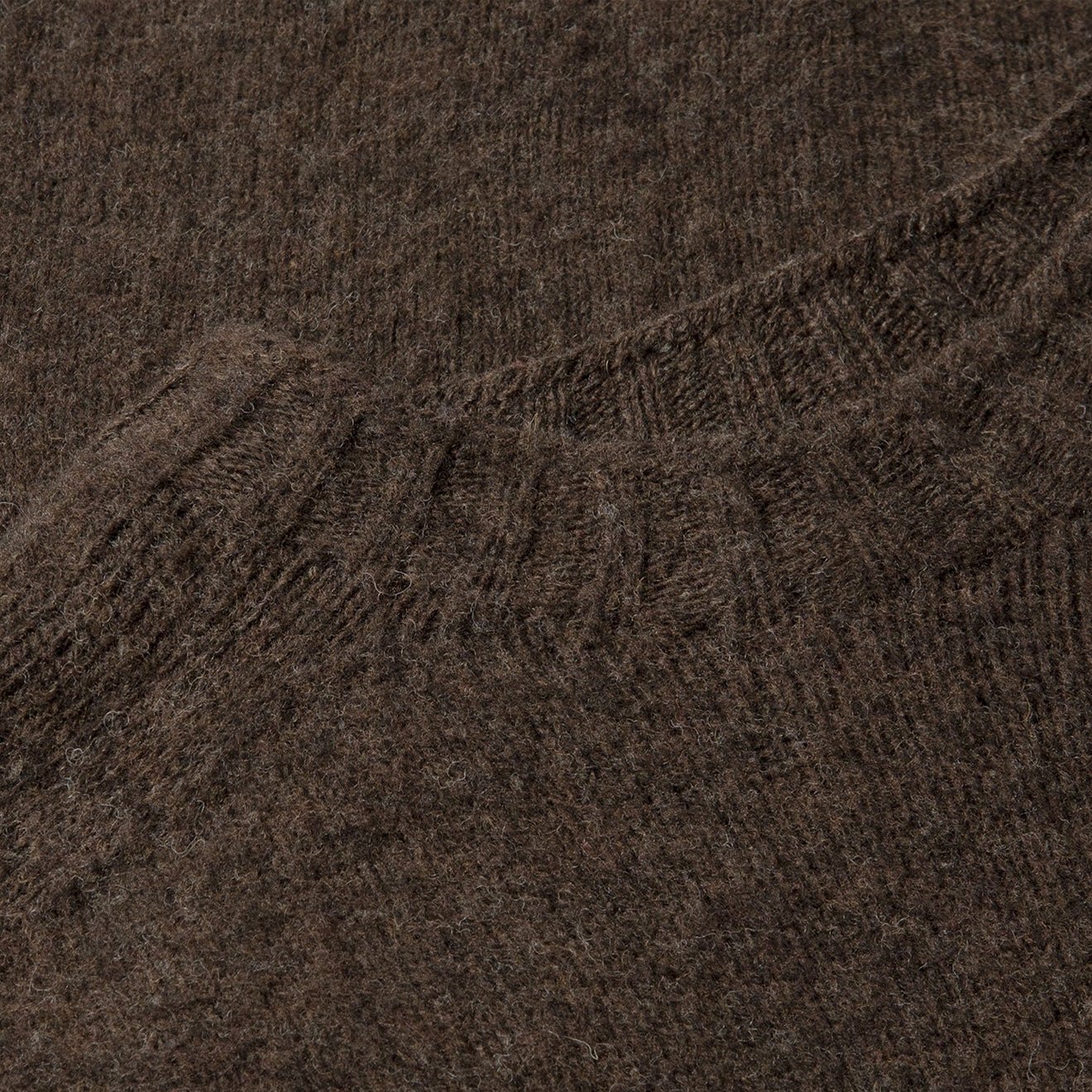 Sunspel Brushed Shetland Crew Neck Bark - The Sporting Lodge