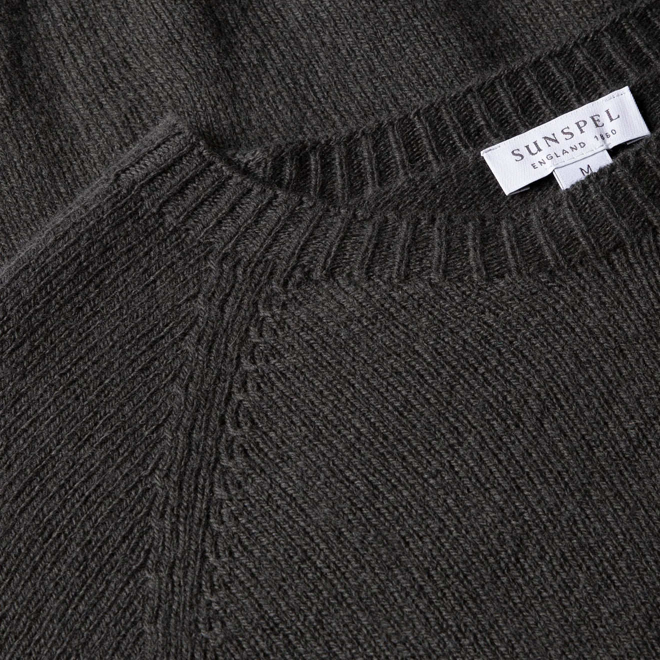 Sunspel Lambswool Crew Neck Drill Green - The Sporting Lodge