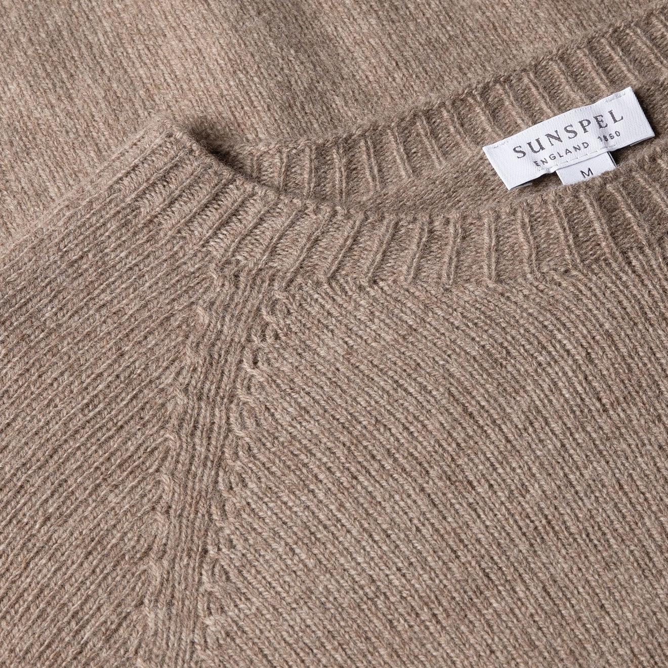 Sunspel Lambswool Crew Neck Sandstone - The Sporting Lodge