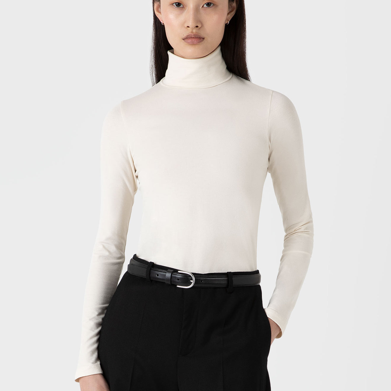 Sunspel Womens L/S Roll Neck Top Ecru - The Sporting Lodge
