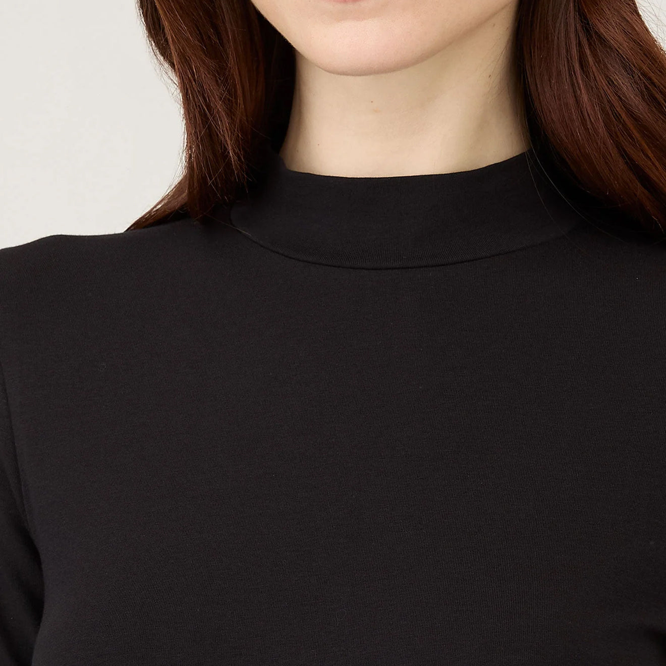 Sunspel Womens Mock Neck L/S Top Black - The Sporting Lodge