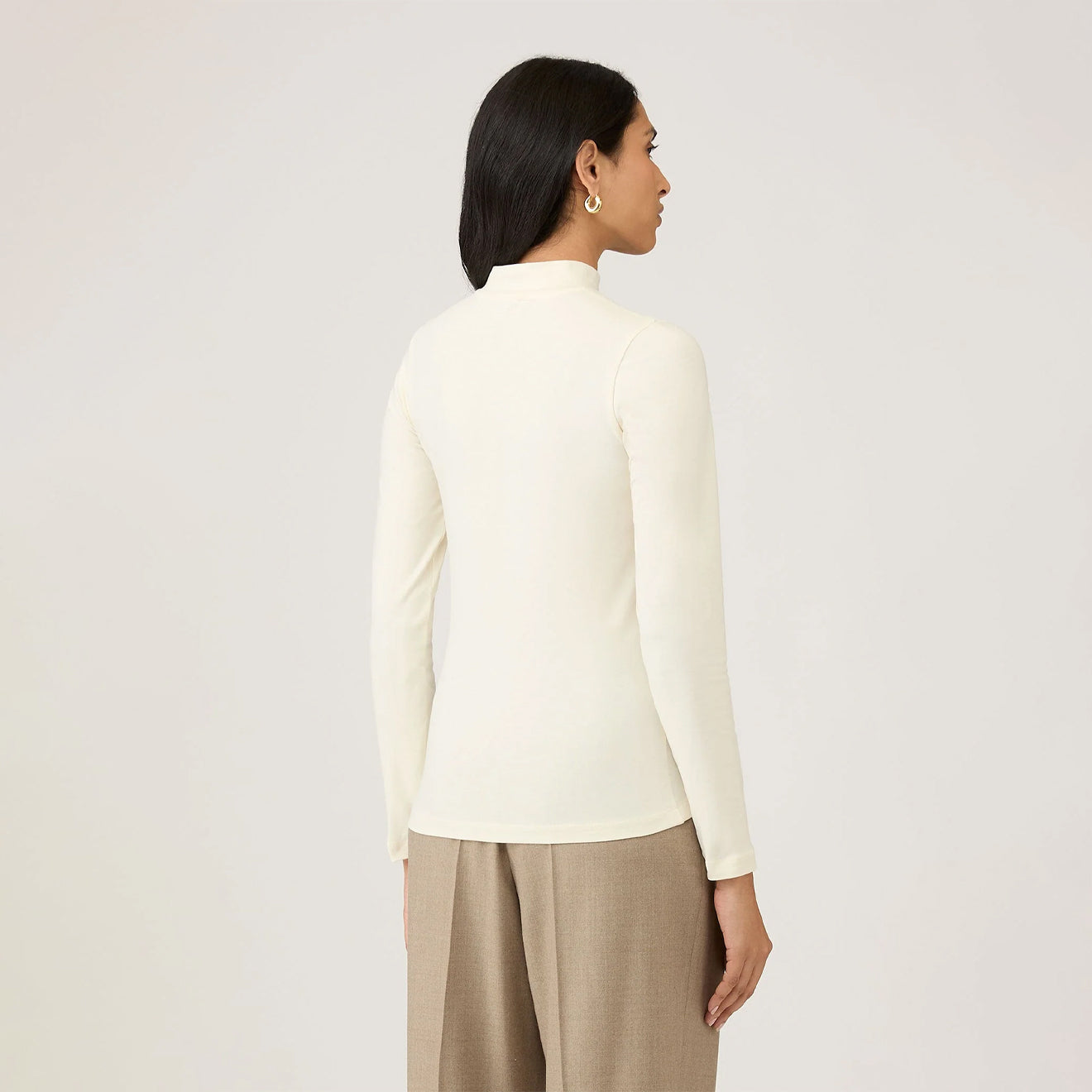 Sunspel Womens Mock Neck L/S Top Ecru - The Sporting Lodge