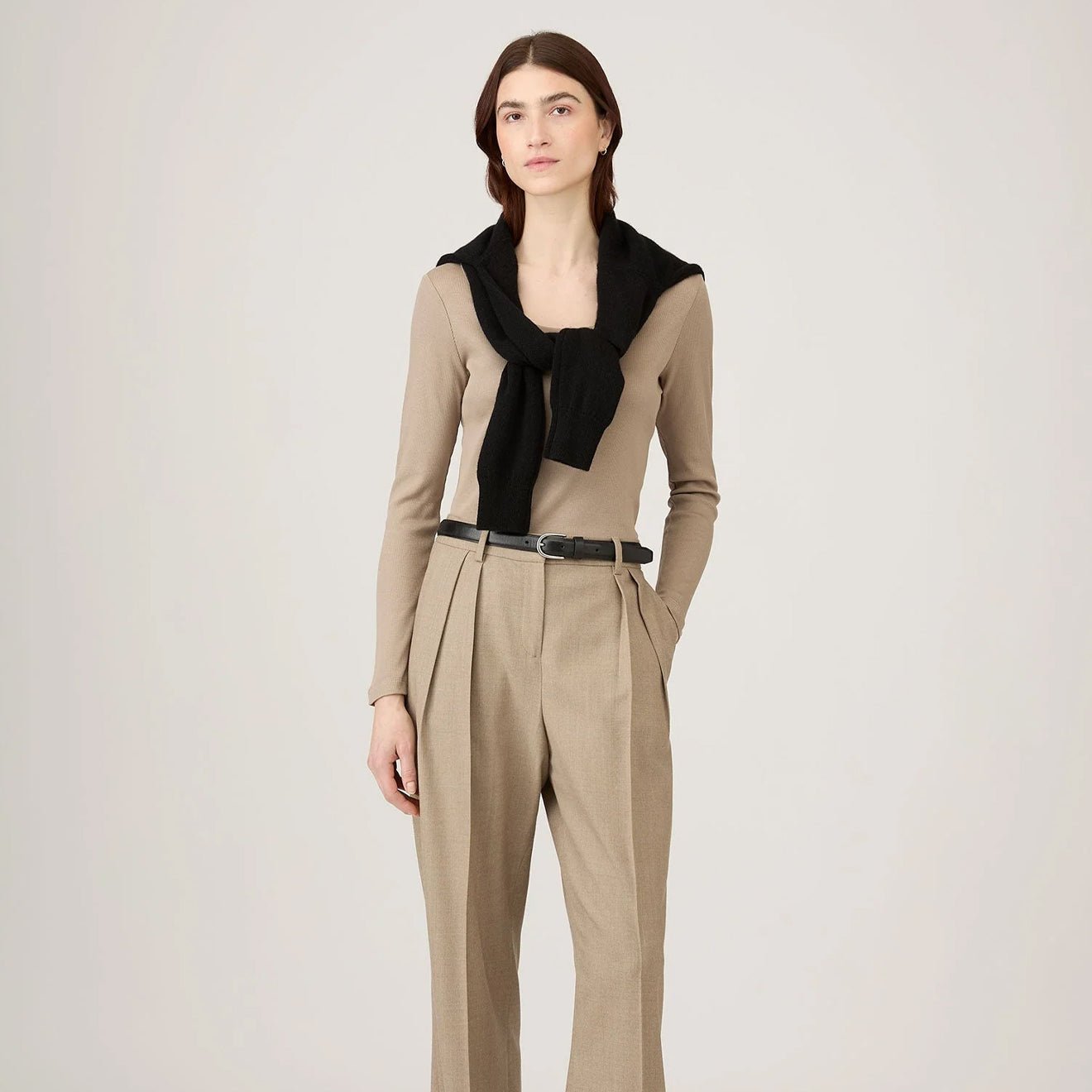 Sunspel Womens Rib L/S Scoop Neck Mink - The Sporting Lodge