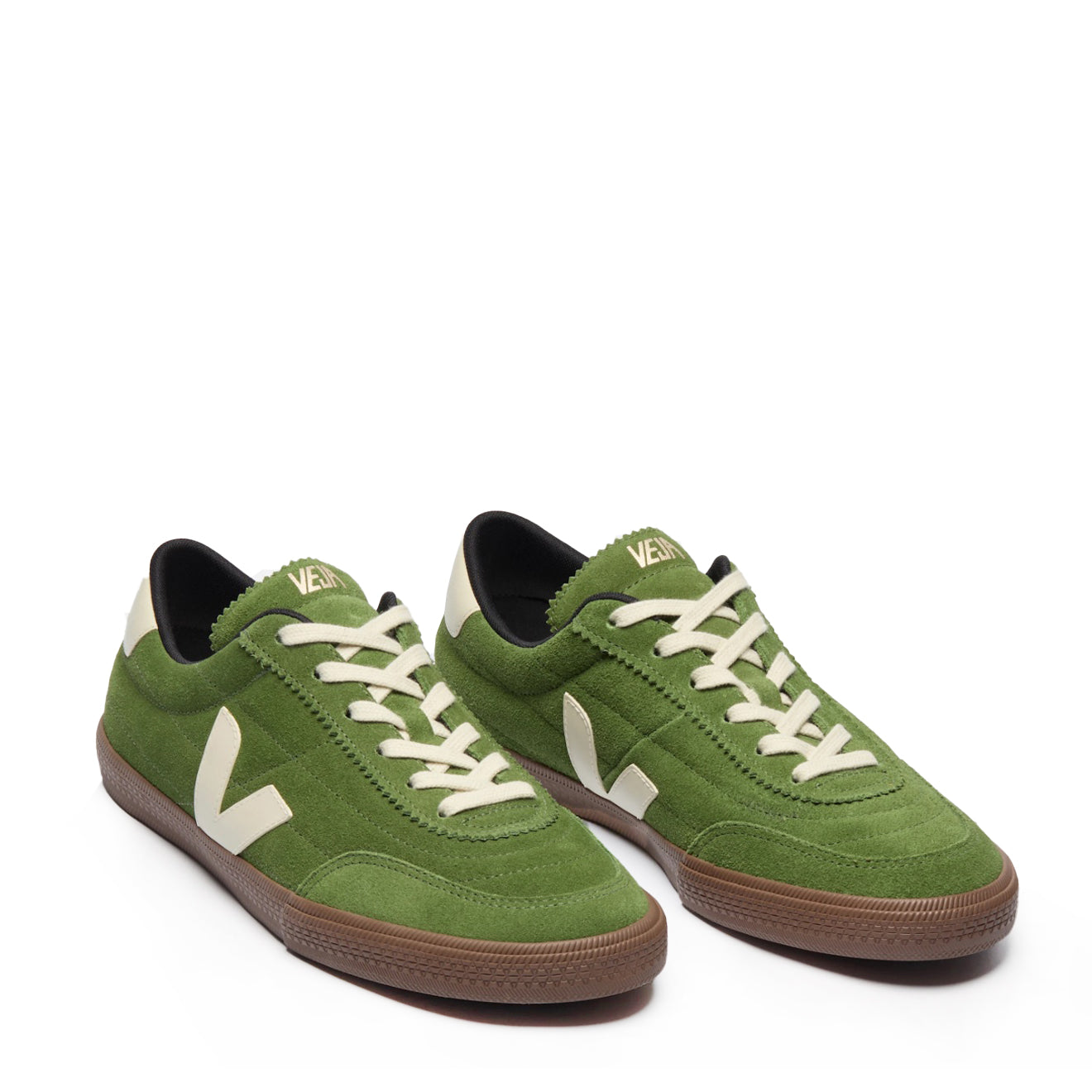 Veja Panenka Suede Militar Pierre Bark