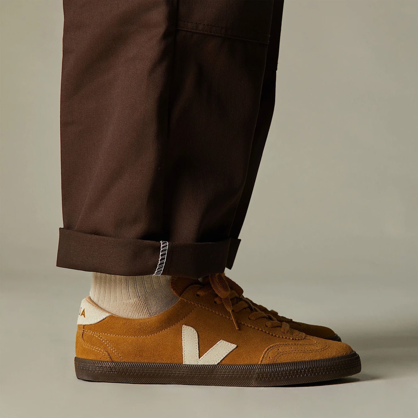 Veja Womens Volley Suede Tent Natural Eagle - The Sporting Lodge
