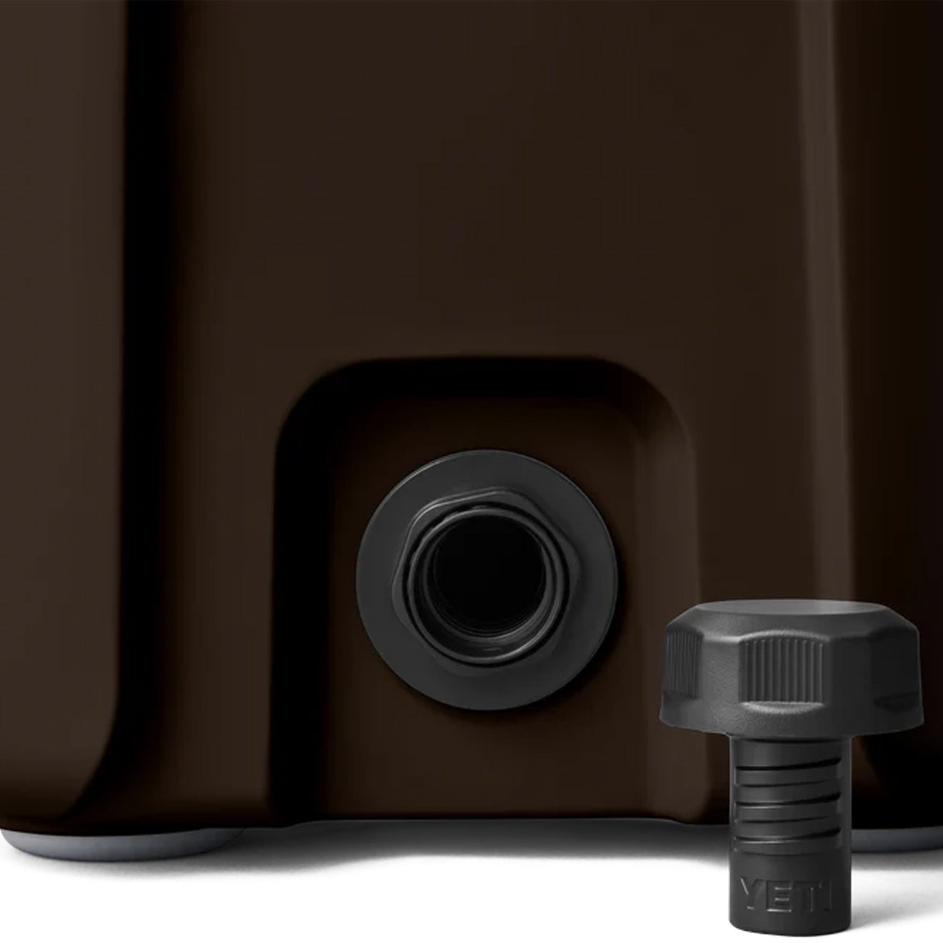 YETI Roadie 15 Cool Box Wetlands Camo