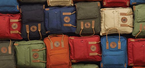 kanken backpack vs mini The zipper closure ensures that your belongings are securely stored Fjallraven Kanken Mini Backpack -