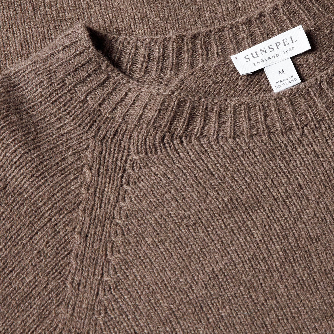 Sunspel Lambswool Crew Neck Knit Cedar - The Sporting Lodge