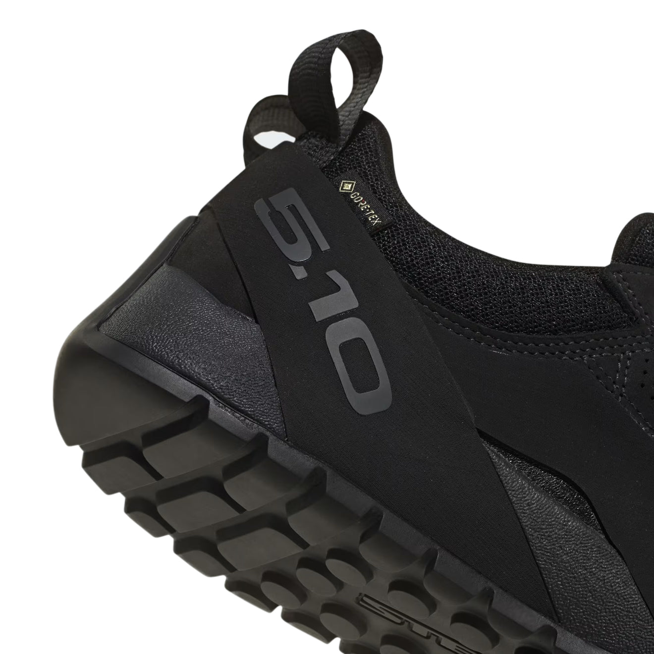 Adidas Guidetennie Pro Gore-Tex Trainer Carbon Black / Carbon / Carbon Black