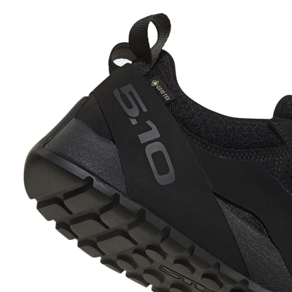 Adidas Guidetennie Pro Gore-Tex Trainer Carbon Black / Carbon / Carbon Black