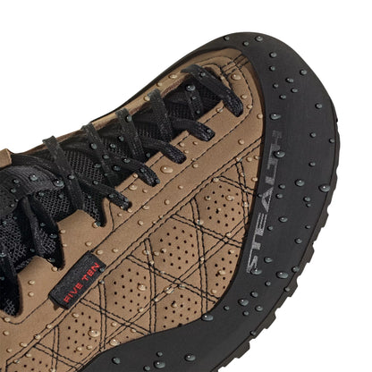 Adidas Guidetennie Pro Gore-Tex Trainer Cardbo / Footwear White / Carbon Black