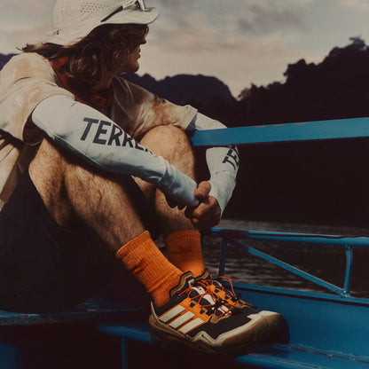 Adidas Terrex Skychaser GoreTeX Hiking Shoe Carbon / Off White / Pure Tangerine - The Sporting Lodge