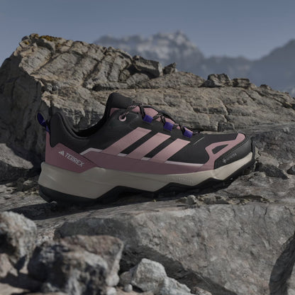 Adidas Terrex Womens Skychaser AX5 Trainer Gore-Tex Core Black / Core Black / Dual Lilac