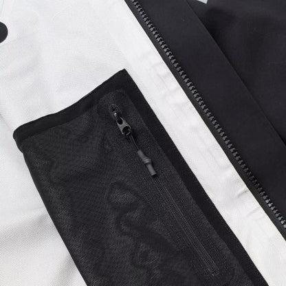 And Wander 2.5L Hiker Rain Jacket Black - The Sporting Lodge