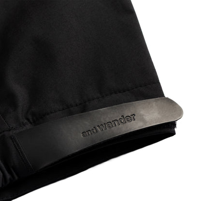 And Wander 2.5L Hiker Rain Jacket Black - The Sporting Lodge