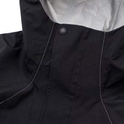 And Wander 2.5L Hiker Rain Jacket Black - The Sporting Lodge