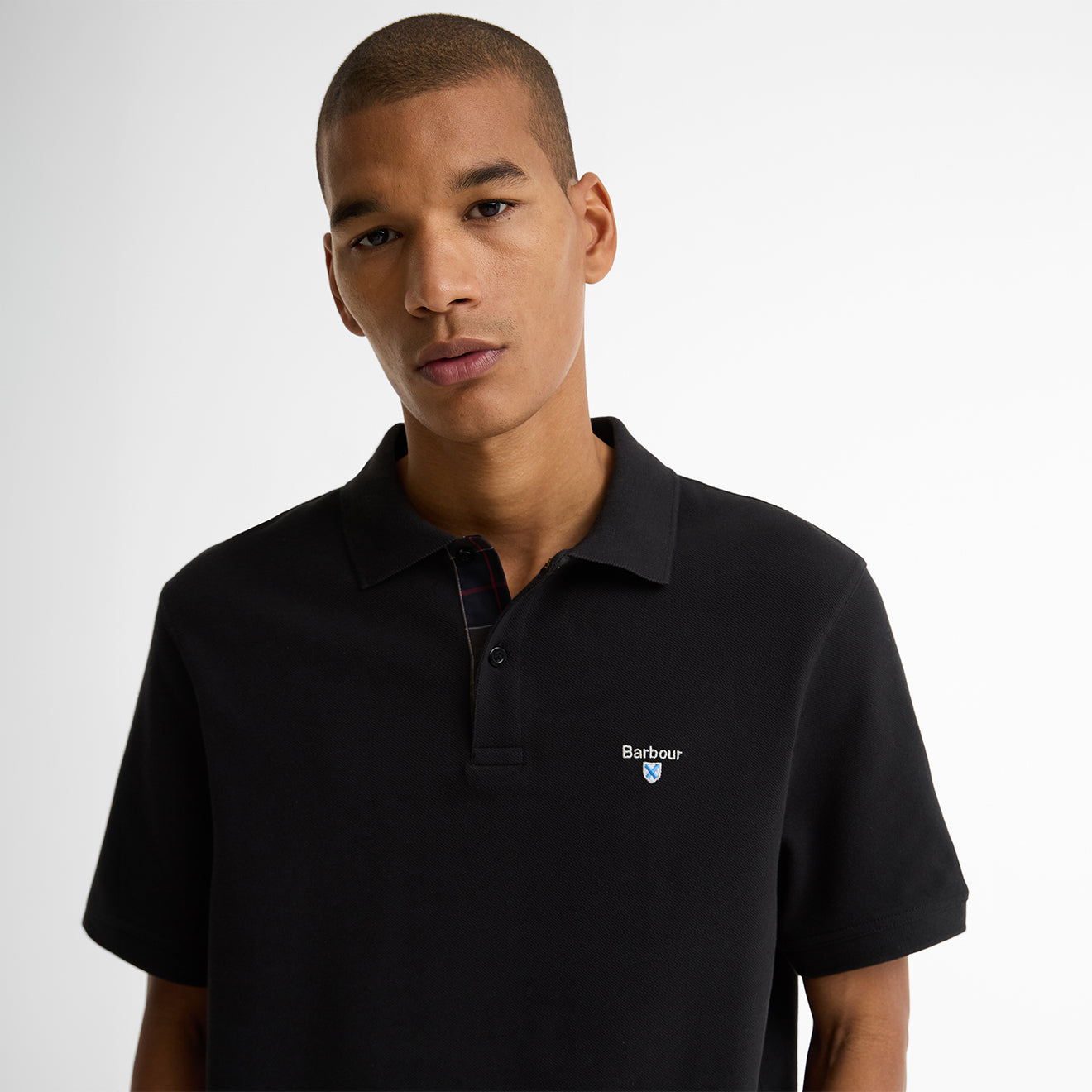Barbour Regular Fit Tartan Pique Polo Shirt Black / Classic