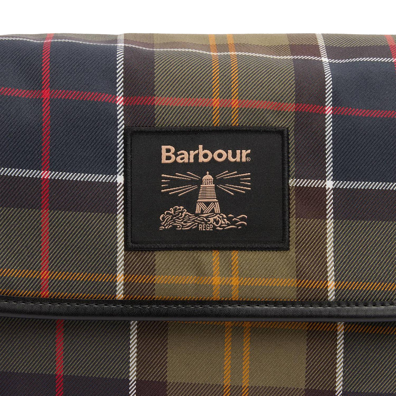 Barbour Tartan Hanging Washbag Classic/Beacon - The Sporting Lodge