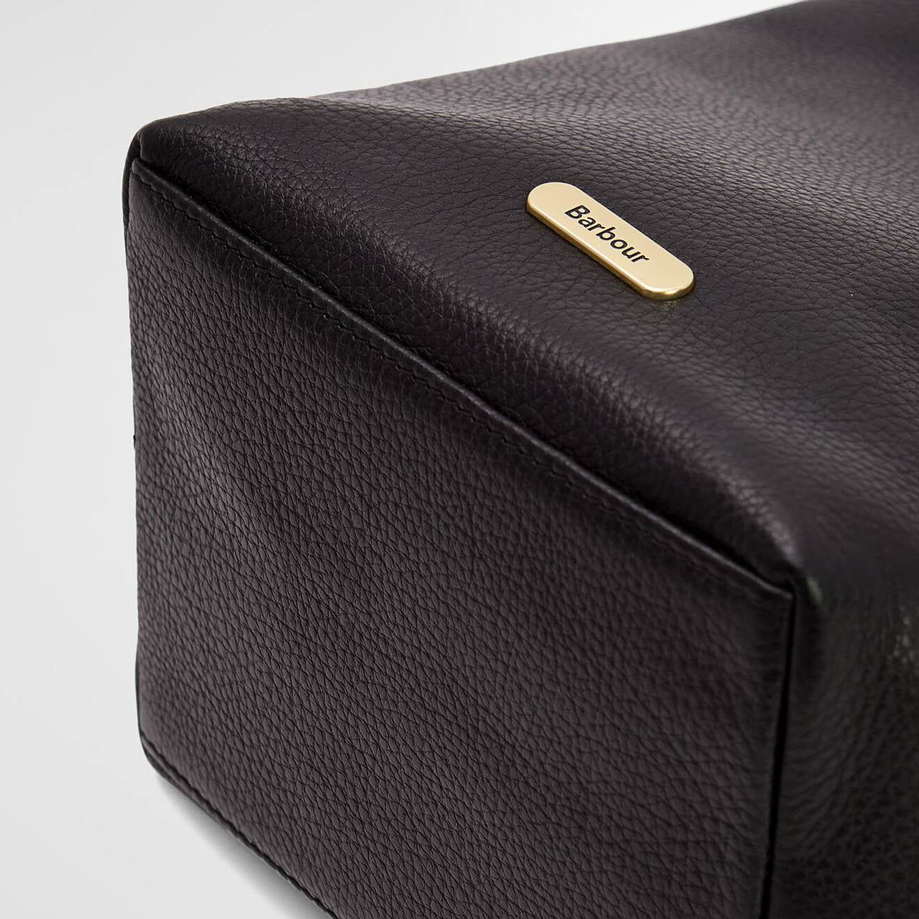 Barbour Womens Cedar Leather Bucket Bag Black